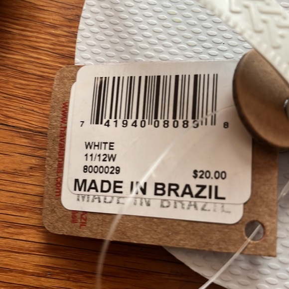 Havaianas flip flops, white, US 9/10M 11/12W, EUR 43/44, Brazil 41-42 - open box - Picture 4 of 5